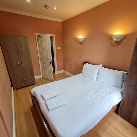 Cute One Bedroom Apartment London Eksteriør billede